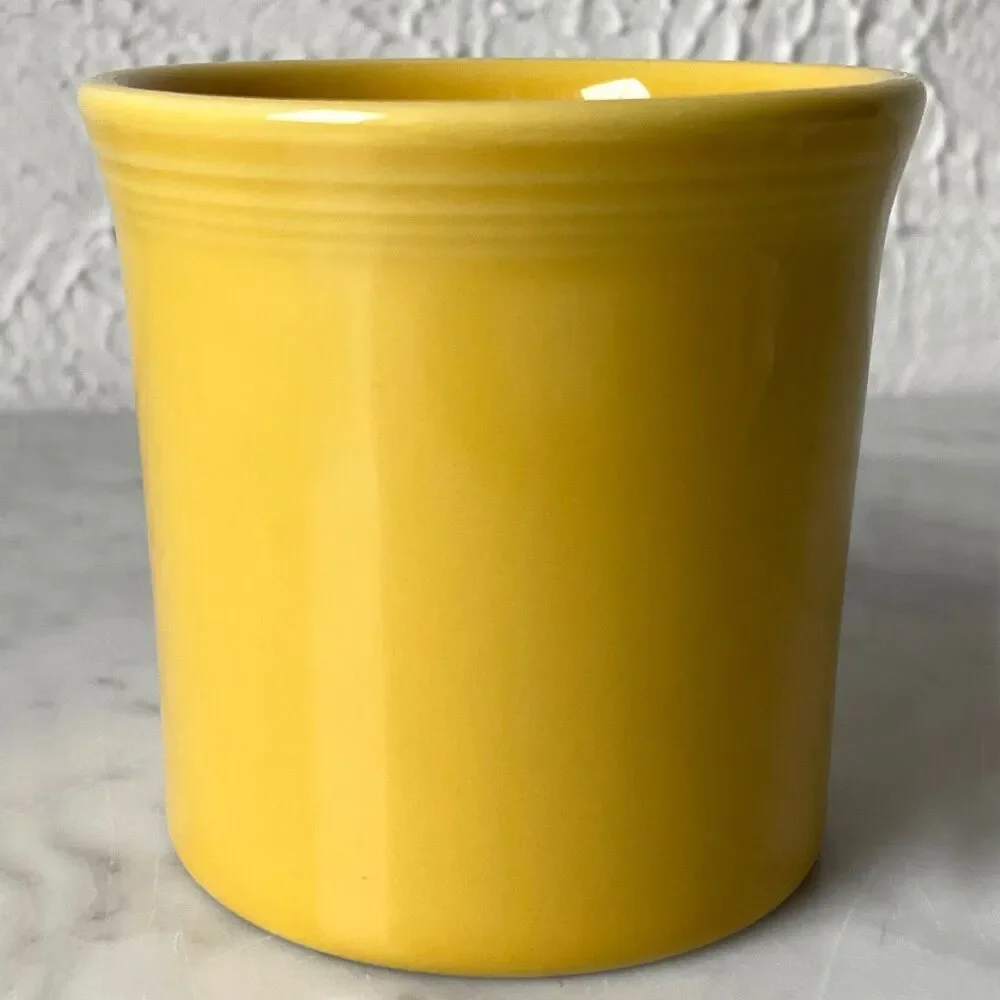 Fiestaware ring handle
